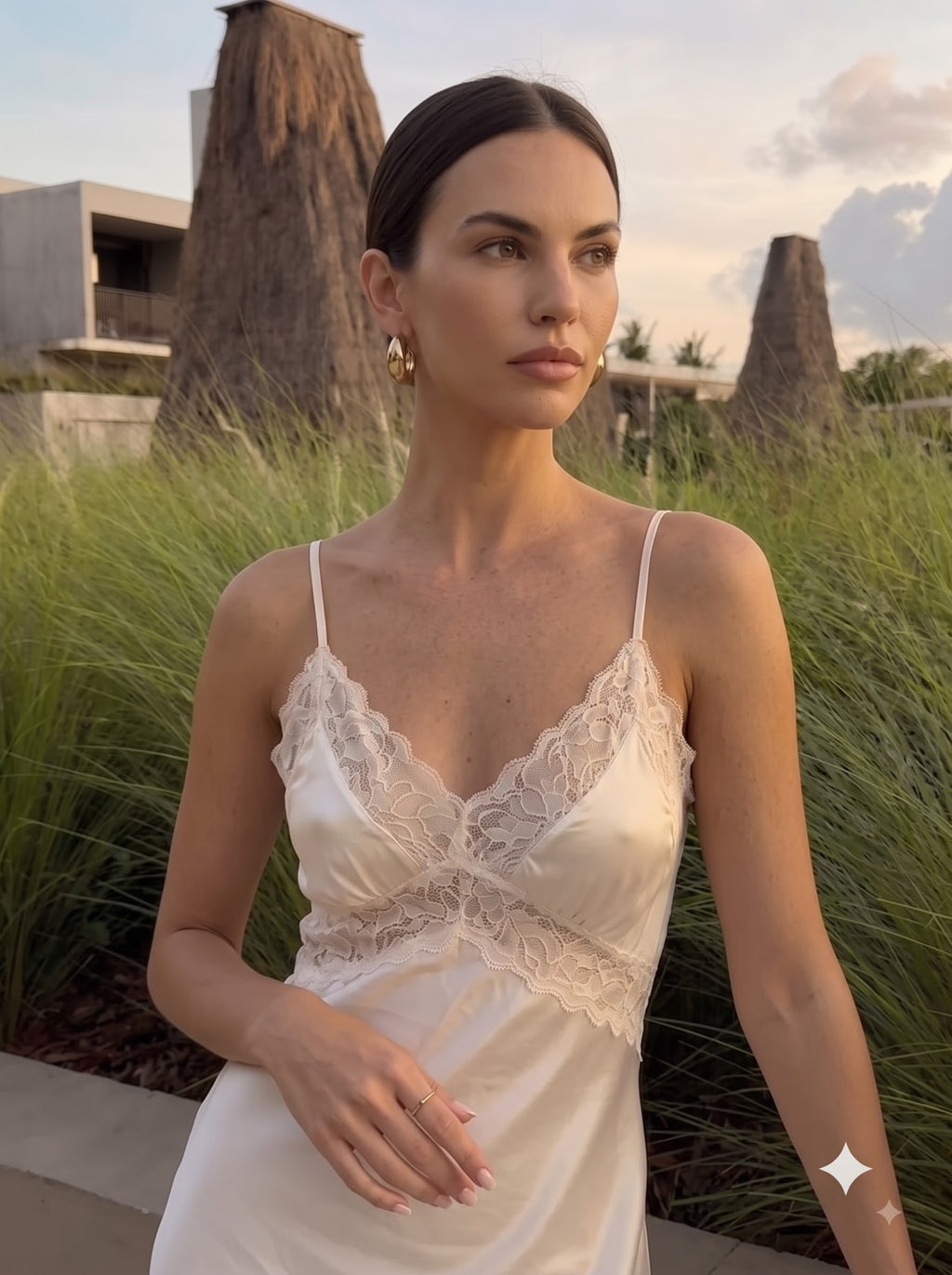 Personalized Embroidery Bridal Sexy Dress