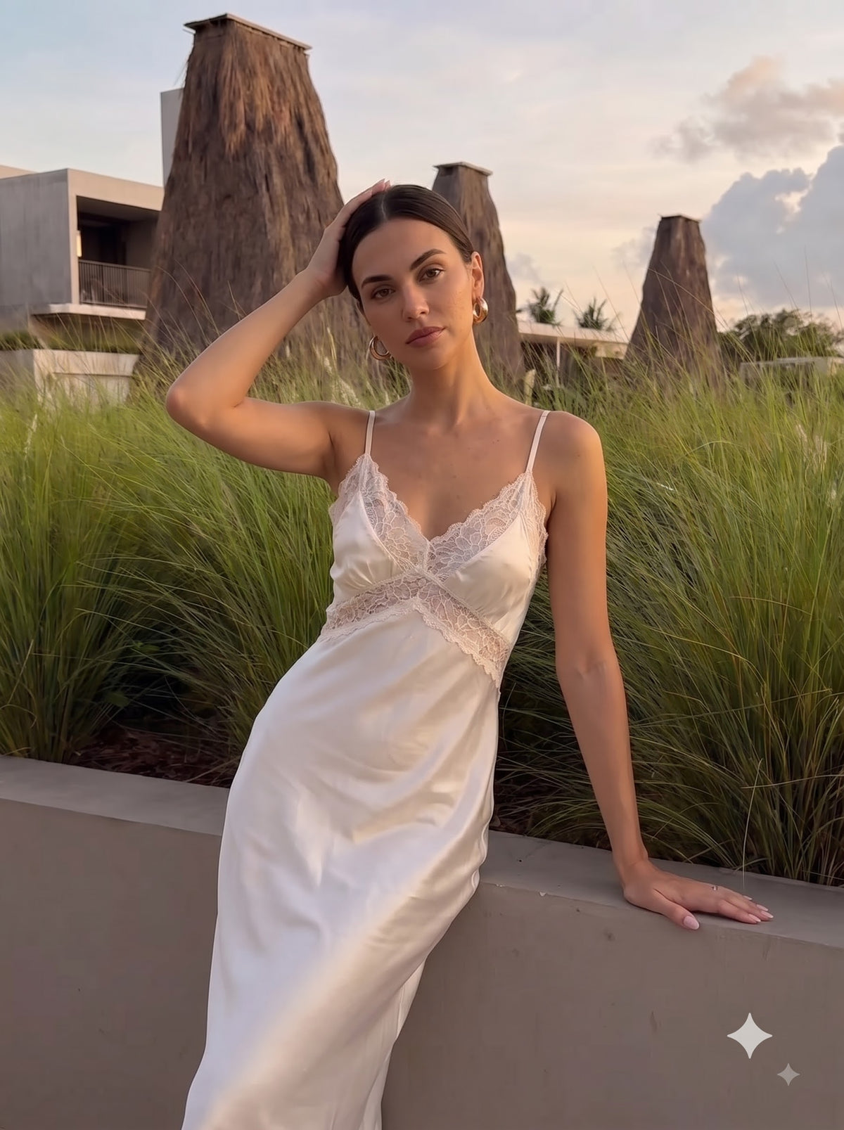 Personalized Embroidery Bridal Sexy Dress